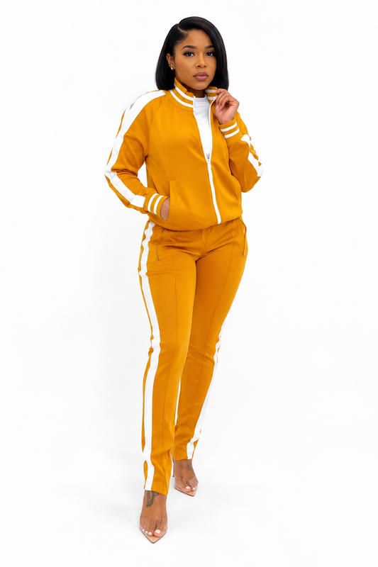 MUSTARD SHOULDERS OUT JOGGER SET