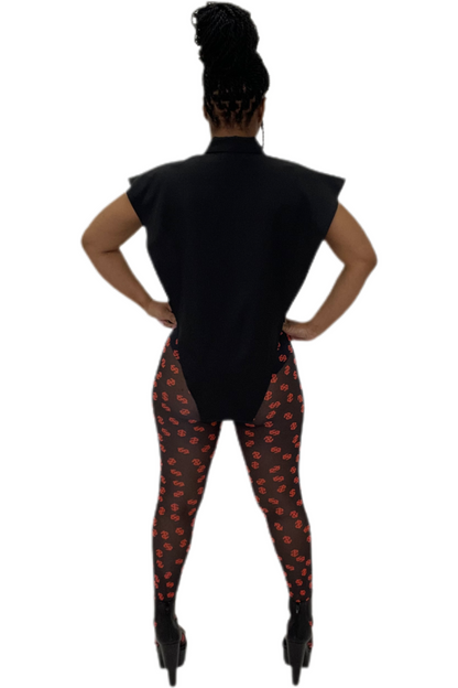 BLACK VICTORIOUS V BLOUSE